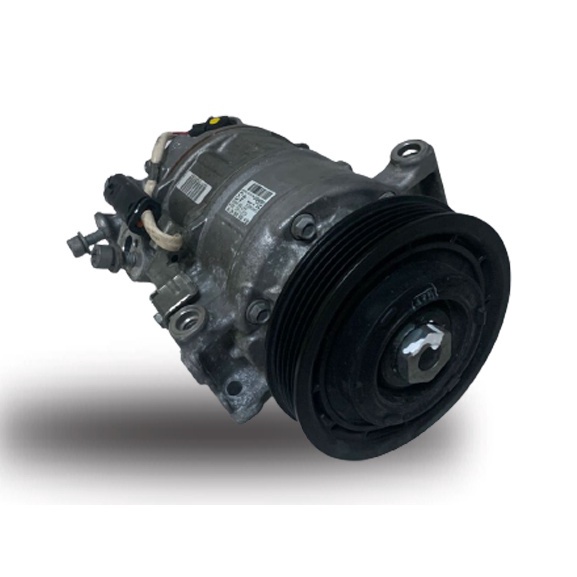 USED ORI MERCEDES BENZ 204/212/207 AIRCOND COMPRESSOR thumbnail
