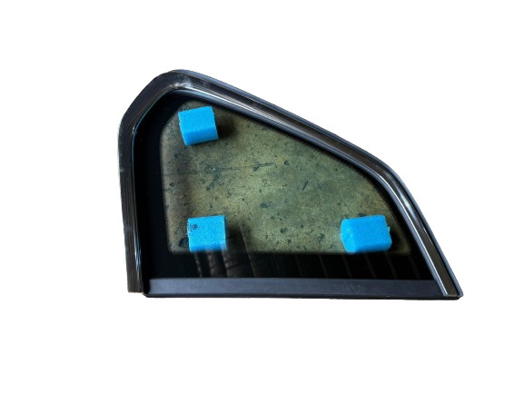 NEW ORI VOLKSWAGEN TIGUAN REAR SIDE WINDOW RH LH (LH)