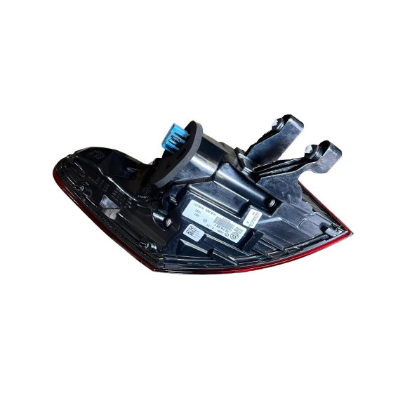 USED ORI VOLKSWAGEN TUAREG 760 2017-2022 OUTER TAIL LIGHT RH thumbnail