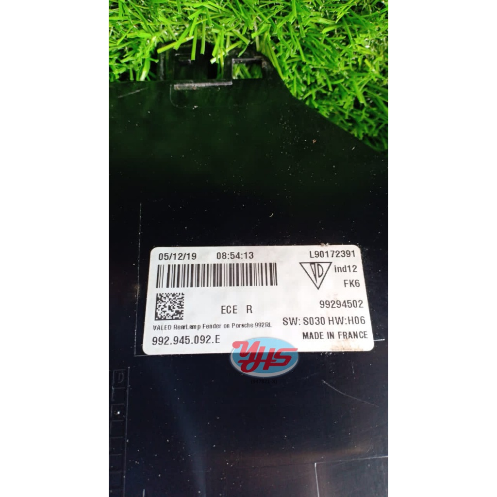 USED Porsche 971 / 970 / 992 / 991 BUMPER REAR LED LIGHT TAIL LAMP 992945092E thumbnail
