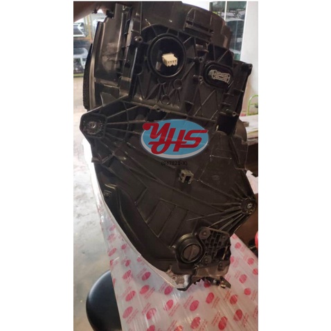 PORSCHE MACAN HEADLIGHT LH HEADLAMP LEFT LAMPU DEPAN KIRI (USED ORIGINAL) FRONT Car Lampu Kereta thumbnail