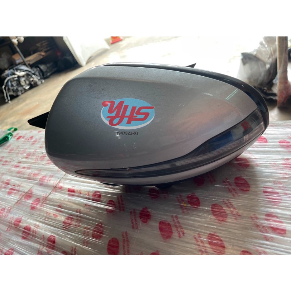 Mercedes??? W213 Side Mirror View Mirror thumbnail