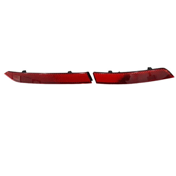 NEW ORI VOLKSWAGEN PASSAT B8 2015/2019 REAR OUTER BUMPER REFLECTOR RH thumbnail