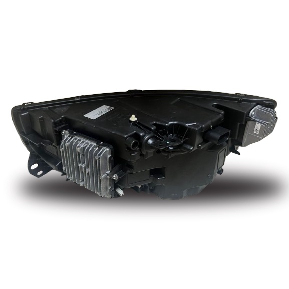 NEW ORI VOLVO XC40 2015/2019 HEADLIGHT RHD thumbnail