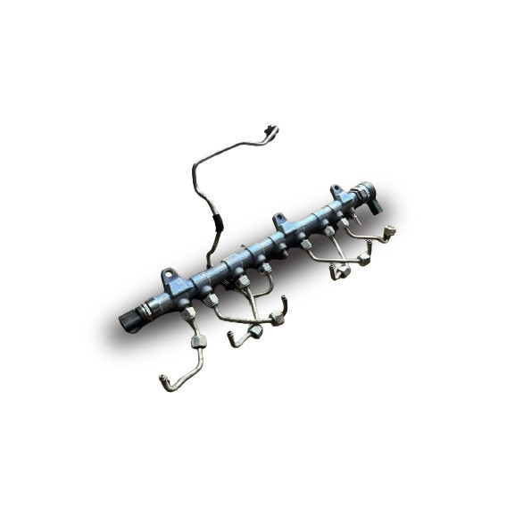 USED ORI BMW G30 G12 DIESEL 3.0 2014-2018 FUEL INJECTOR RAIL thumbnail