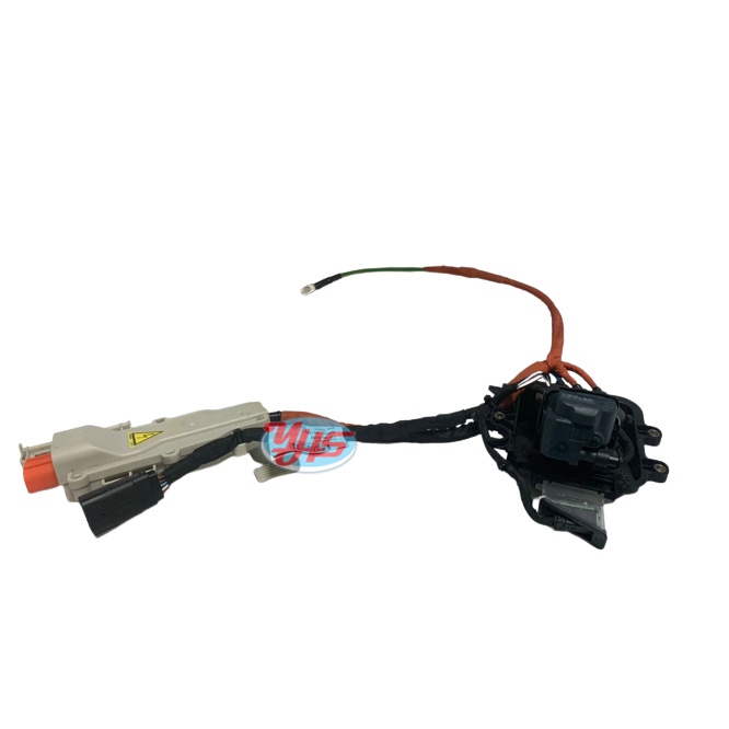 NEW Charging Conne Volvo 32266636 Charging Port thumbnail