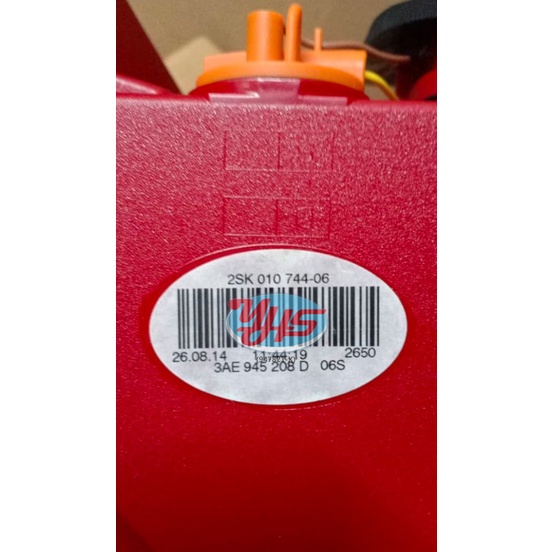 VOLKSWAGEN PASSAT B7 REAR LAMP RIGHT TAILLIGHT RH TAIL LAMP RH (NEW) LAMPU BELAKANG KANAN (BARU) thumbnail