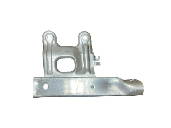 NEW ORI BMW F22 F30 F32-F20 2013-2016 FRONT BUMPER LOWER MOUNT BRACKET RH LH (RH)