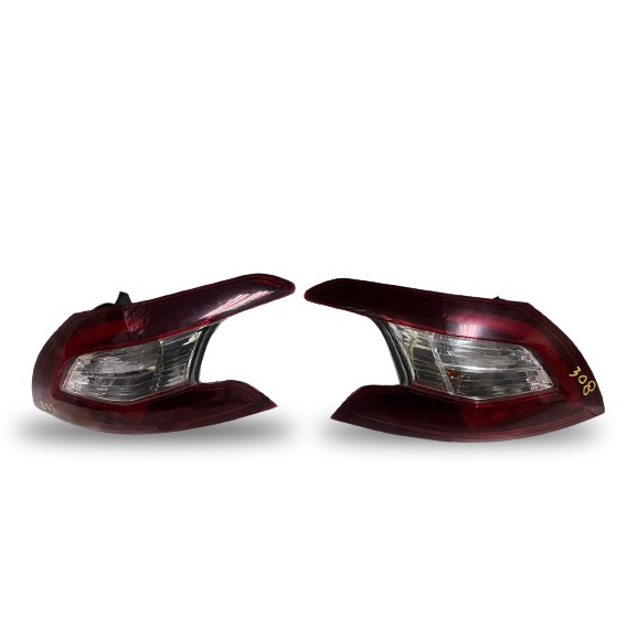 USED ORI PEUGEOT 308 2015-2017 REAR LAMP LEFT LED thumbnail