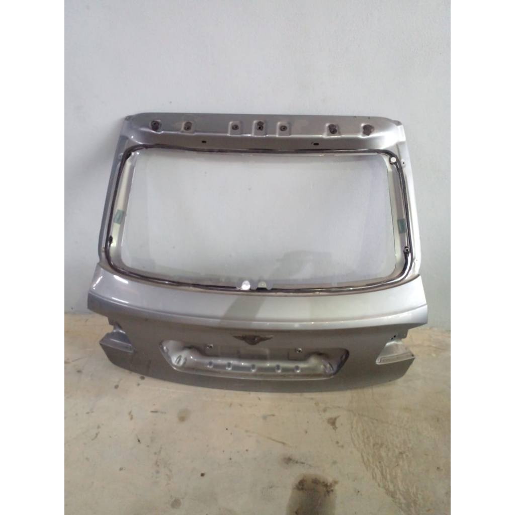 BENTLEY BENTAYGA REAR TRUNK LID BONNET COVER PANEL USED ORIGINAL (2016-2020) thumbnail