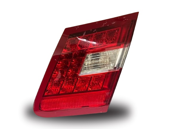 USED ORI MERCEDES W212 2012-2016 TAIL LAMP INSIDE RH LH (RH)