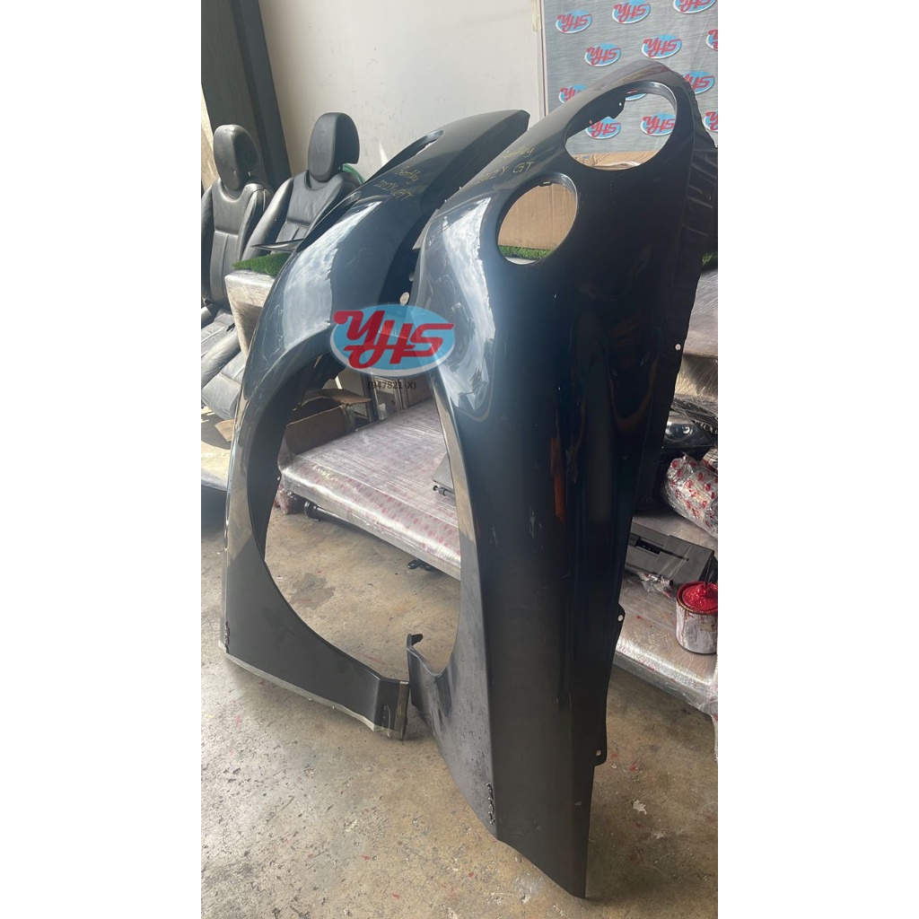 USED BENTLEY GT 2010 - 2015 year fender thumbnail
