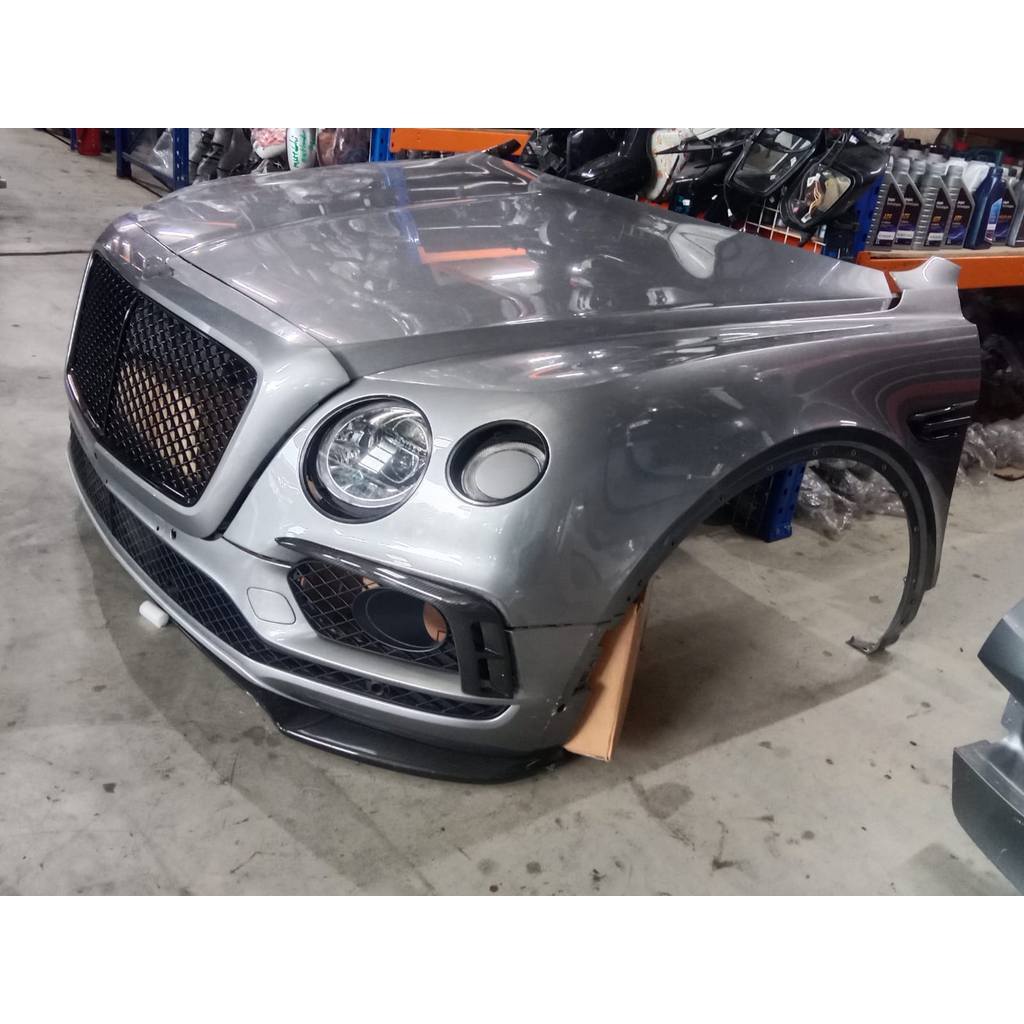 BENTLEY BENTAYGA FRONT COVER BUMPER AREA USED ORIGINAL (2015-2019) thumbnail