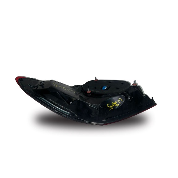 USED ORI MERCEDES W205 NEW FACELIFT 2015-208 REAR TAIL LIGHT (LEFT) thumbnail