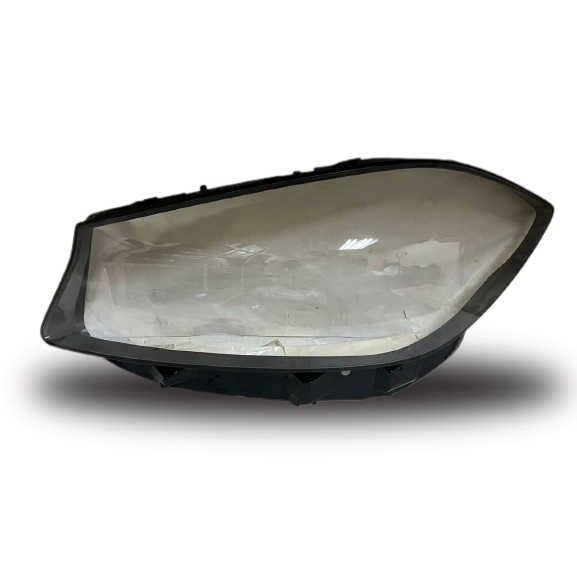 USED ORI MERCEDES W176 2014-2017 HEAD LAMP GLASS (RIGHT) thumbnail