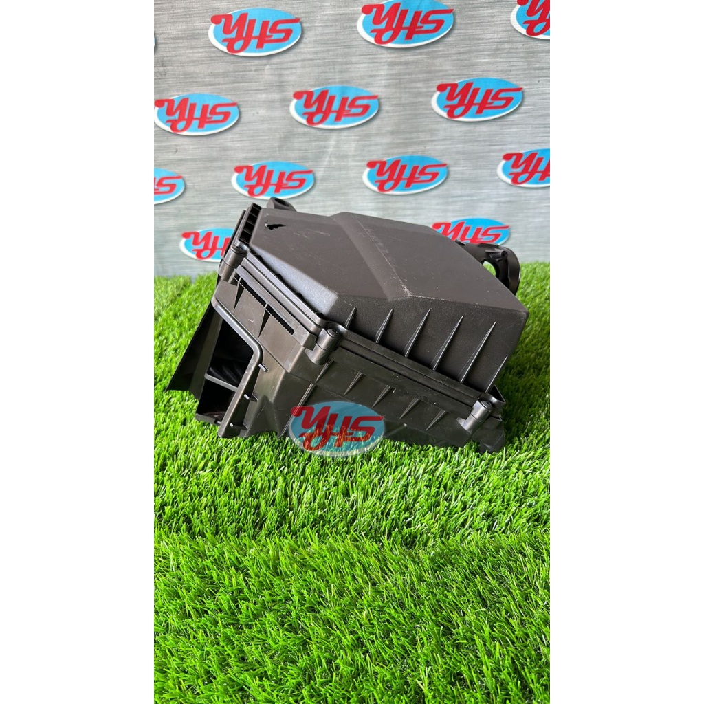 NEW Volvo XC90 MK2 VOLVO XC60 air filter cleaner housing thumbnail