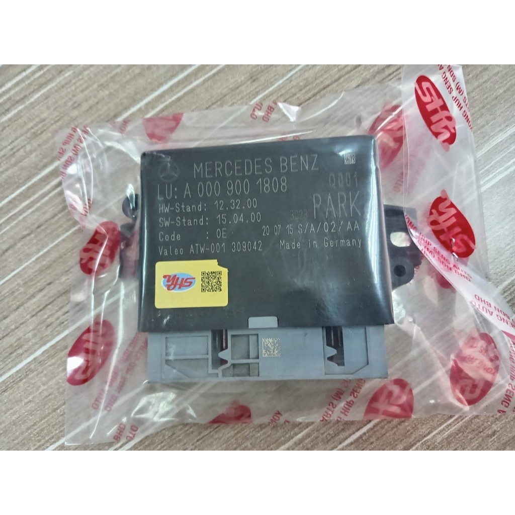 USED ORIGINAL C CLASS MERCEDES-BENZ PARKING DISTANCE CONTROL (PDC) MODULE thumbnail