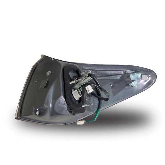 USED ORI LEXUS RX350 2010-2012 TAIL LAMP (RIGHT) thumbnail