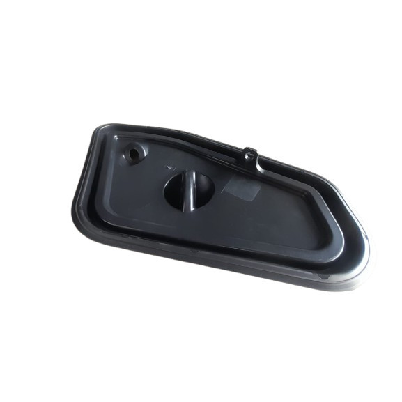 USED ORIGINAL CHERY JAECOO J7 2015-2023 MOPAR DOOR STRIKER PLATE thumbnail