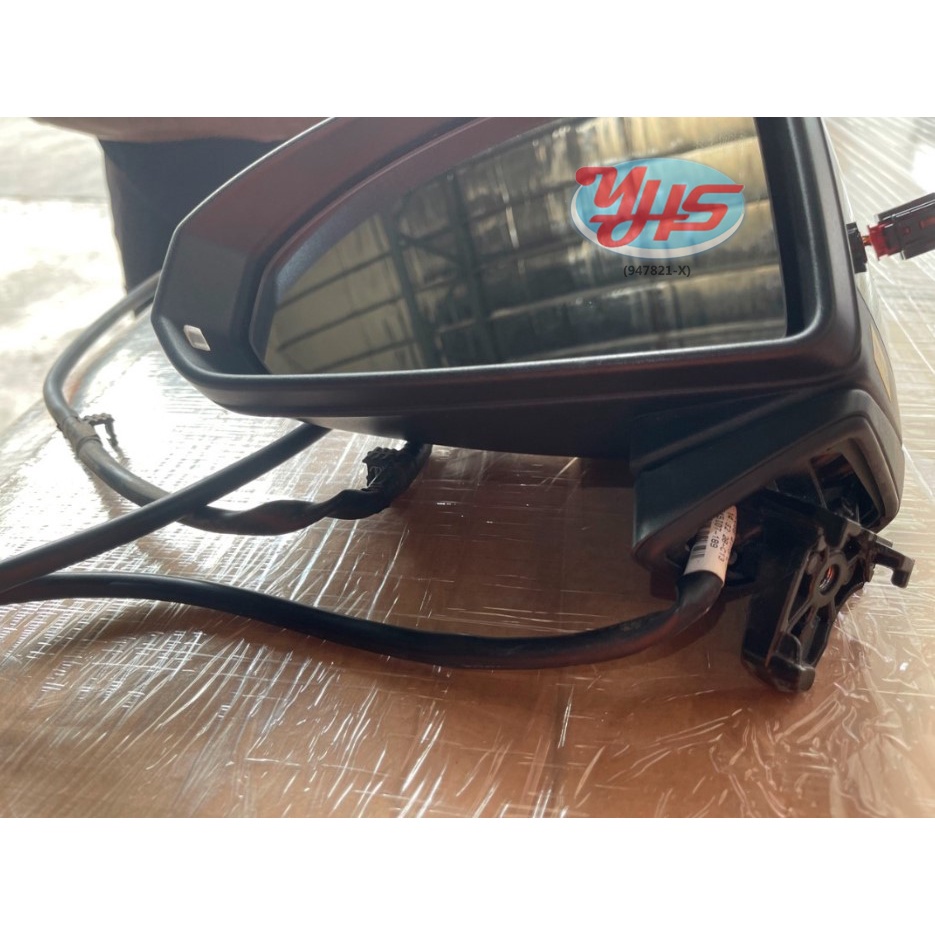 AUDI TT MK3 Side Mirror View Mirror thumbnail