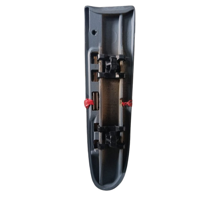 MERCEDES W211 FENDER SIDE MOULDING NEW ORIGINAL (2007-2010) thumbnail