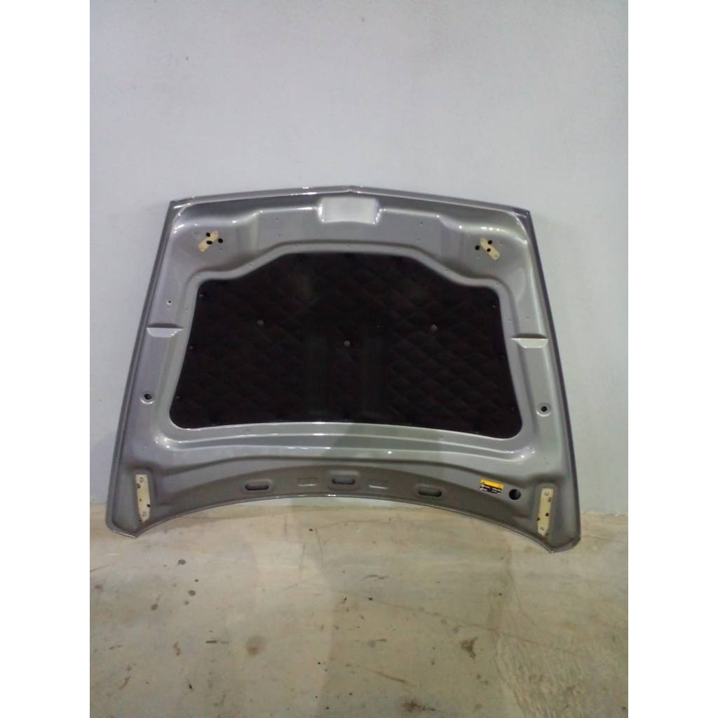 BENTLEY BENTAYGA BONNET FRONT HOOD USED ORIGINAL (2015-2020) thumbnail