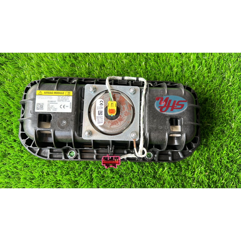 Volvo v40 passaged air bag thumbnail