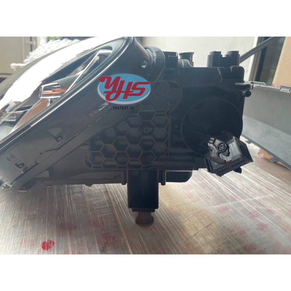 NEW Original PORSCHE CAYENNE 9Y0 Head Lamp Headlamp Head Lights FRONT DEPAN Car Lampu Kereta (Right (Driver)) thumbnail