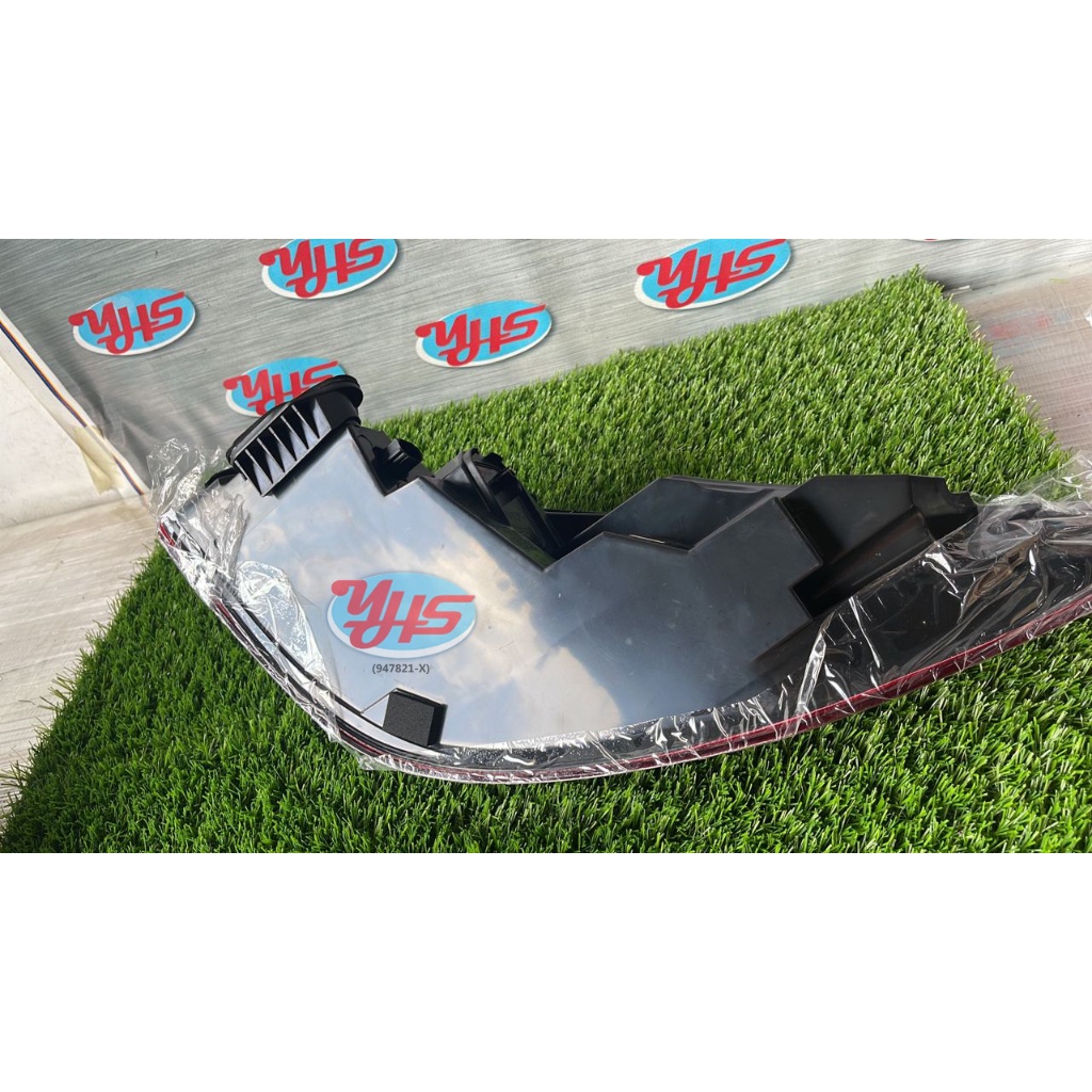 NEW OEM Porsche Paramera 970 tail lamp Tail Light Taillight (Germany lamp) (Left (Passenger)) thumbnail