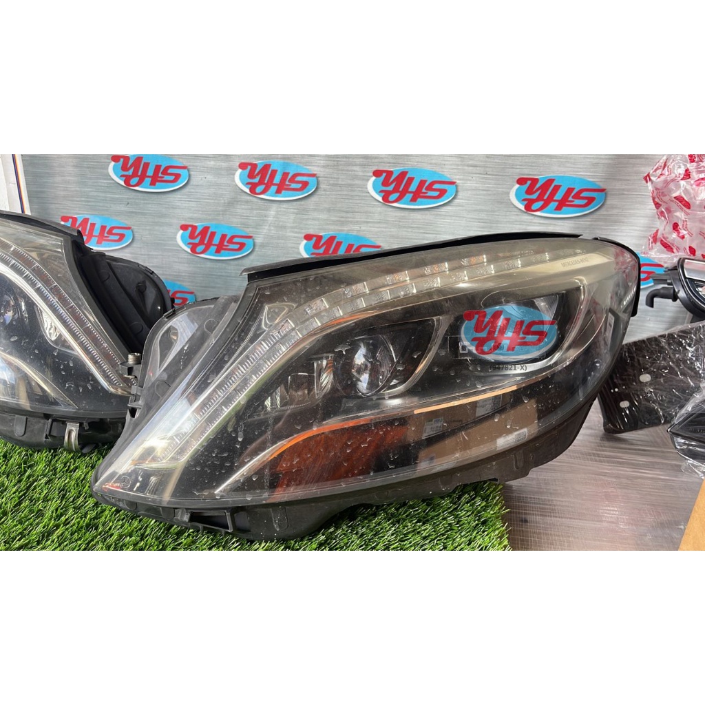 USED W222 Mercedes-Benz S-Class head lamp complete (1 pair) thumbnail