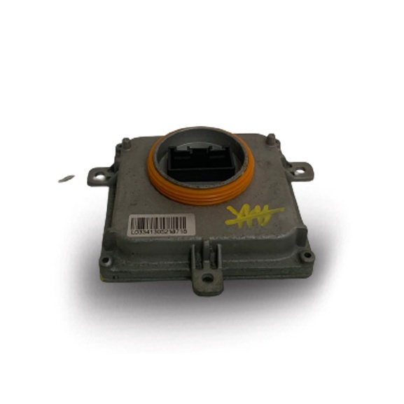 USED ORI VW AUDI PASSAT CC PASSAT B7 2013-2016 LED BALLAST DRL DAYTIME RUNNING LIGHT CONTROL UNIT thumbnail
