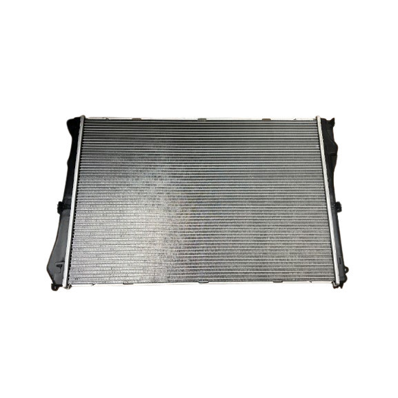 OEM VALEO MERCEDES W205 W274 2015-2018 RADIATOR COOLANT thumbnail