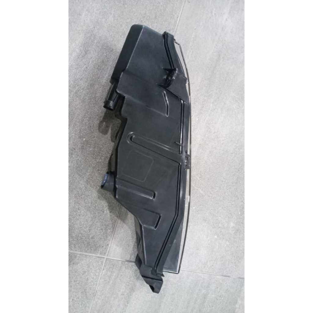 NEW OEM BMW G20 740I 2016-2019 FOG LAMP LH thumbnail