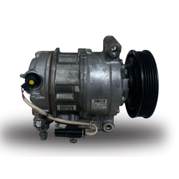 USED ORI MERCEDES BENZ 204/212/207 AIRCOND COMPRESSOR thumbnail