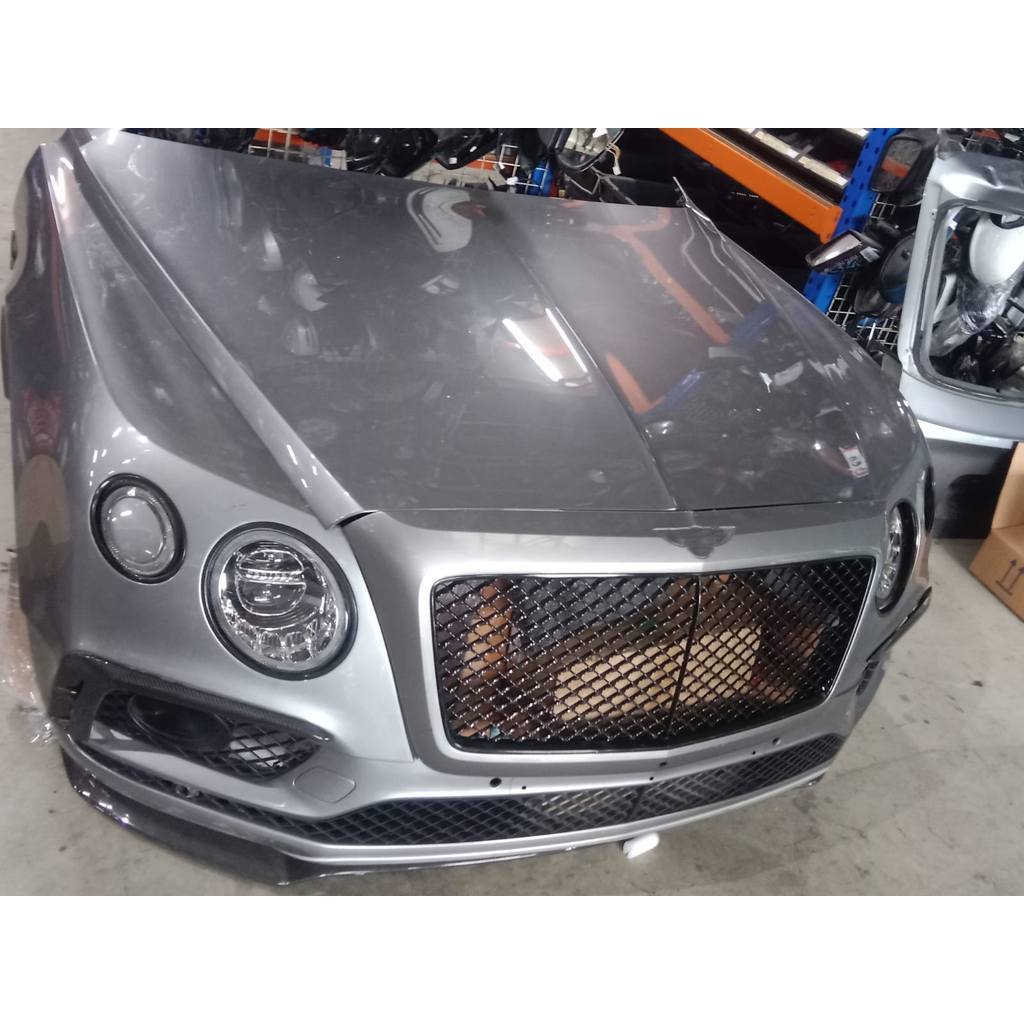 BENTLEY BENTAYGA FRONT COVER BUMPER AREA USED ORIGINAL (2015-2019) thumbnail