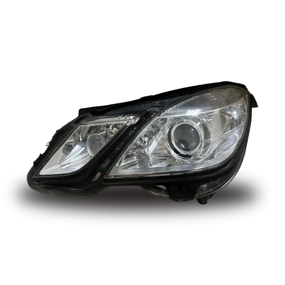 USED ORI MERCEDES W212 OLD MODEL HEADLIGHT RH LH (LH) thumbnail