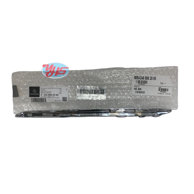 New Ori W246 Grille Moulding Trim Radiator Grill Top Trim RH A2468882085 thumbnail