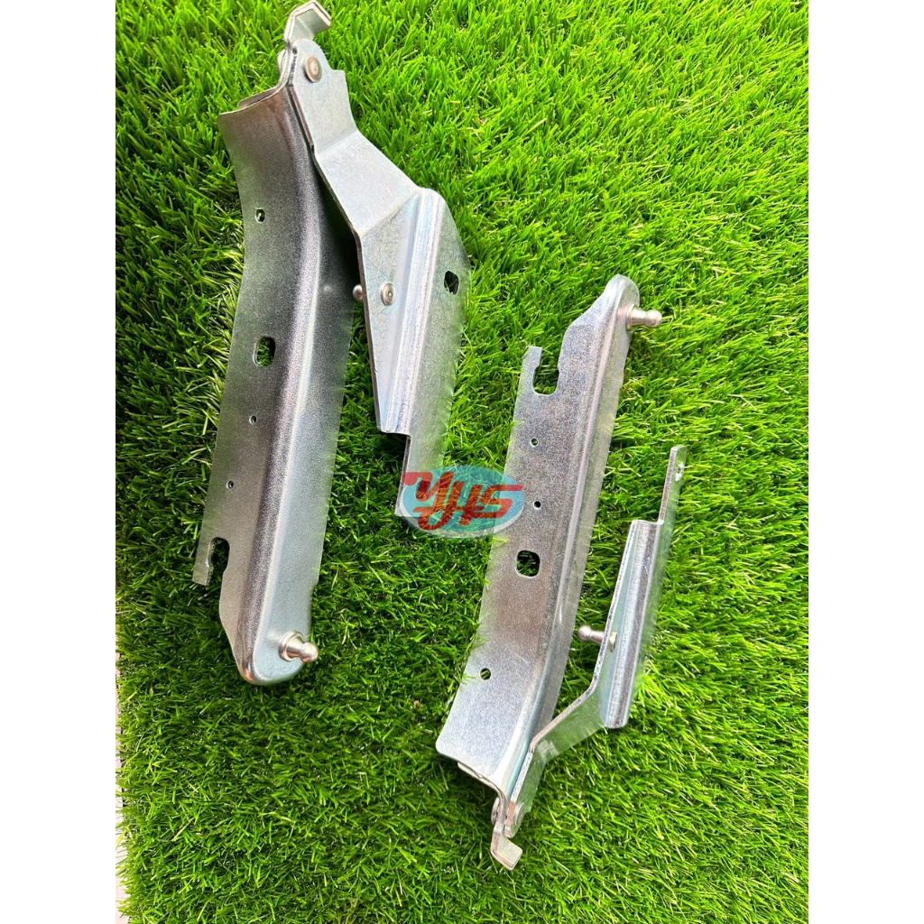 NEW FERRARI CALIFORNIA BONNET HINGE RH LH ORIGINAL PARTS (69994300 / 69994200) thumbnail
