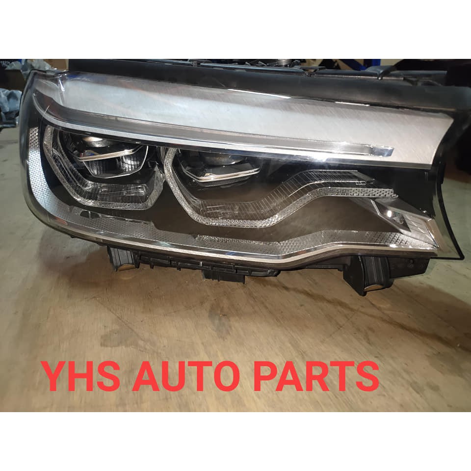 BMW G30 5 SERIES HEADLIGHT RH HEADLAMP RIGHT LAMPU DEPAN KANAN (USED ORIGINAL) thumbnail