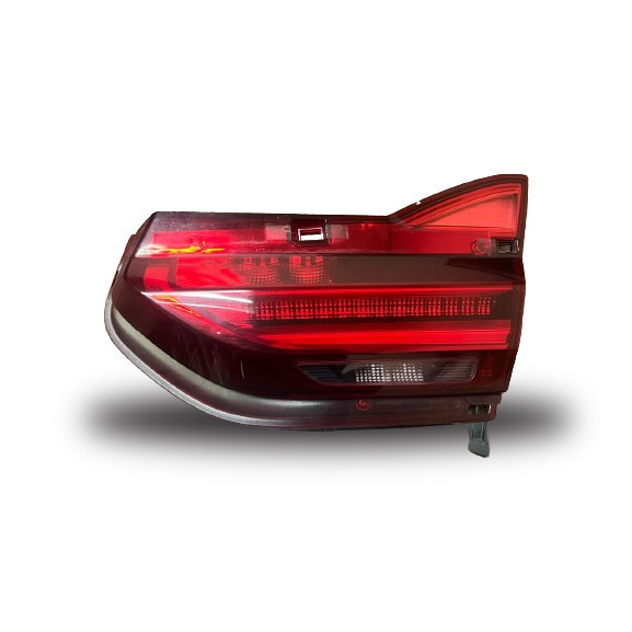 USED ORI BMW 740I G12 2015-2018 TAILGATE TAIL LIGHT RH LH (LH) thumbnail