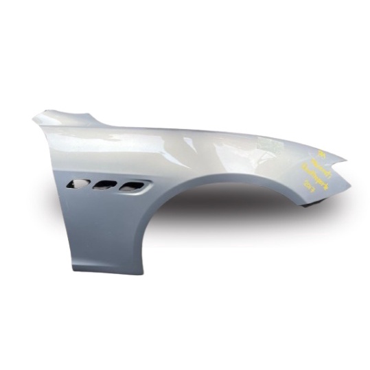 USED ORI MASERATI QUATTROPORTE 4.2 2023/2018 FRONT FENDER (LH) thumbnail