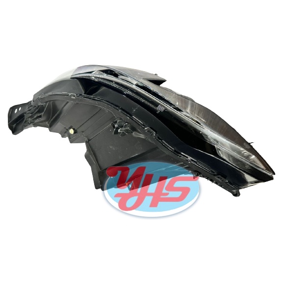 USED Peugeot 3008 2018 year head lamp thumbnail