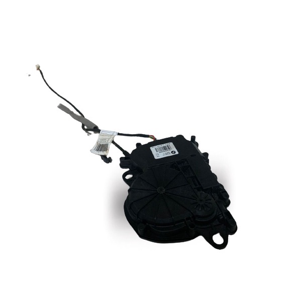USED ORI BMW G30-G20 2017-2020 TAILGATE MOTOR LOCK SET thumbnail