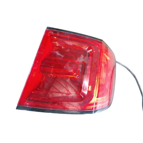 BENTLEY BE)NTAYGA REAR LEFT OUTER TAILLIGHT LIGHT LAMP USED ORIGINAL (2016-2020) thumbnail