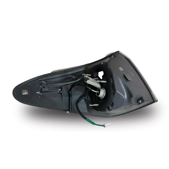 USED ORI LEXUS RX350 2010-2012 TAIL LAMP (RIGHT) thumbnail